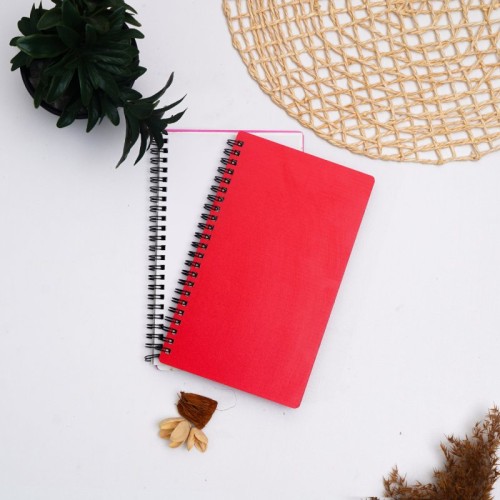 13 × 21 cm Ahşap Kapaklı Not Defteri