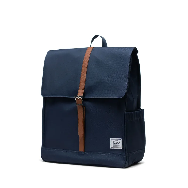 Herschel City 13inç/14inç Inc Uyumlu Mıknatıs Kapamalı Sırt Çantası